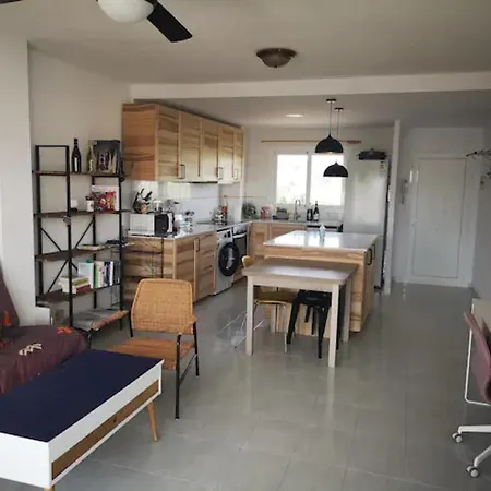 Casa En Urb. Con La Piscina Mas Grande De Javea.