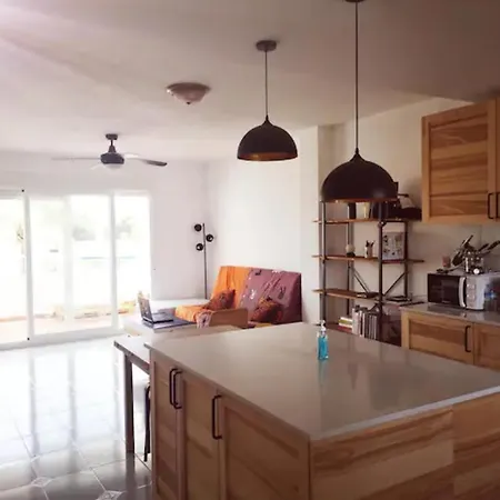 Casa En Urb. Con La Piscina Mas Grande De Javea. Apartment Javea