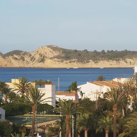 Casa En Urb. Con La Piscina Mas Grande De Javea. Apartment